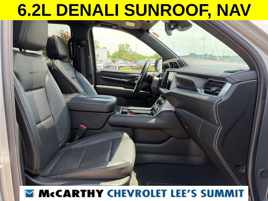 Used 2024 GMC Yukon Denali AWD/4WD image 31