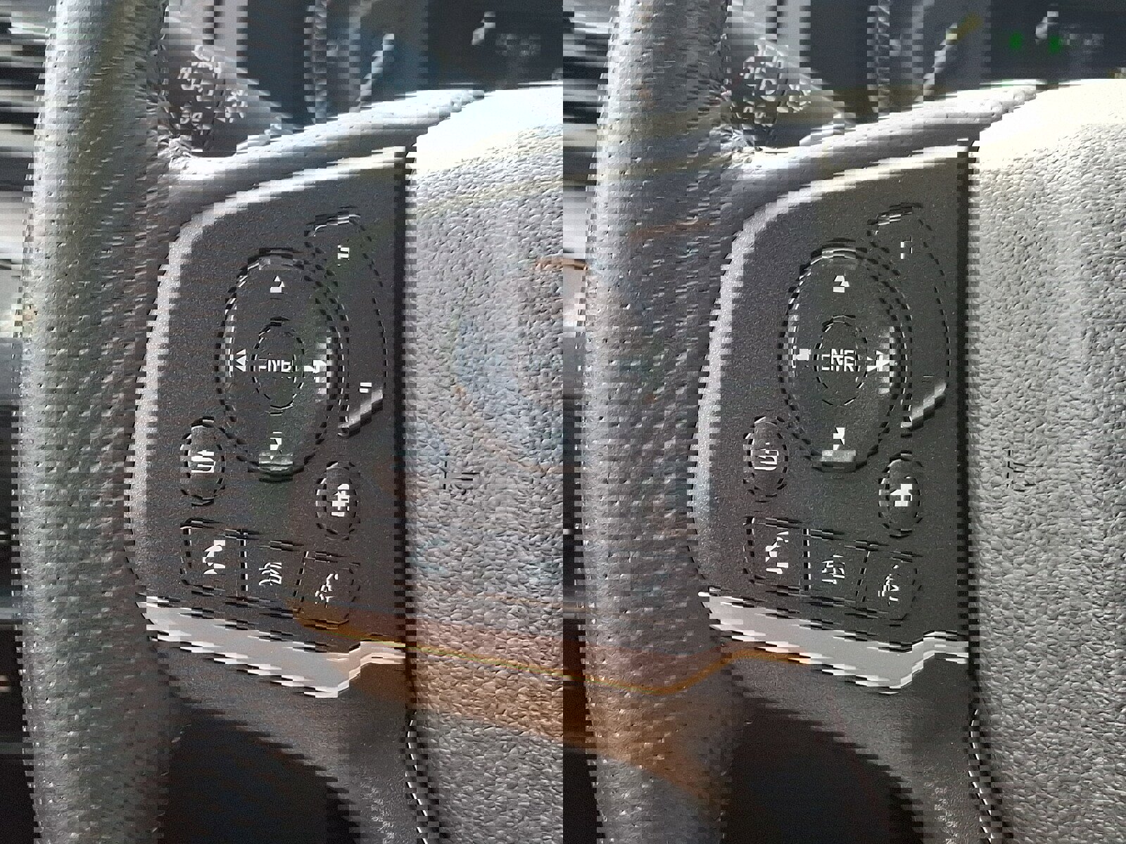 Used 2024 Honda Passport EX-L image 21