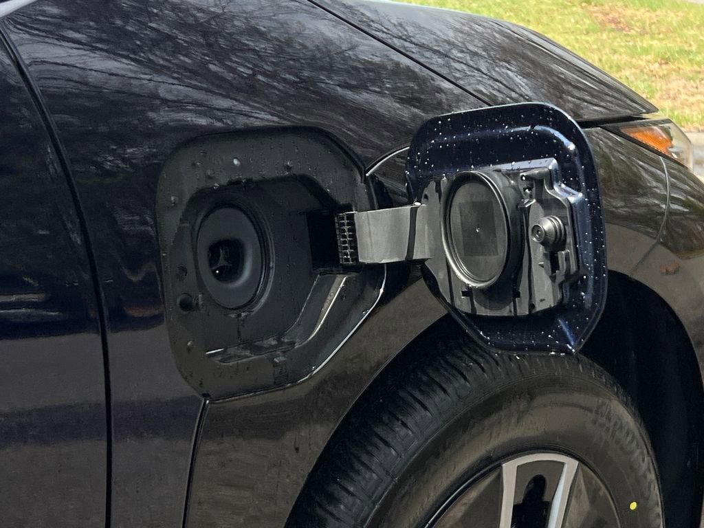 New 2026 Subaru Solterra Premium image 8