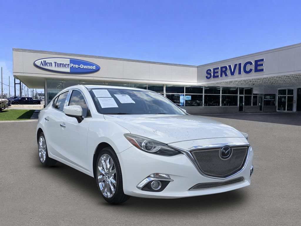 Used 2015 MAZDA MAZDA3 s Grand Touring w/ Technology Package FWD image 2
