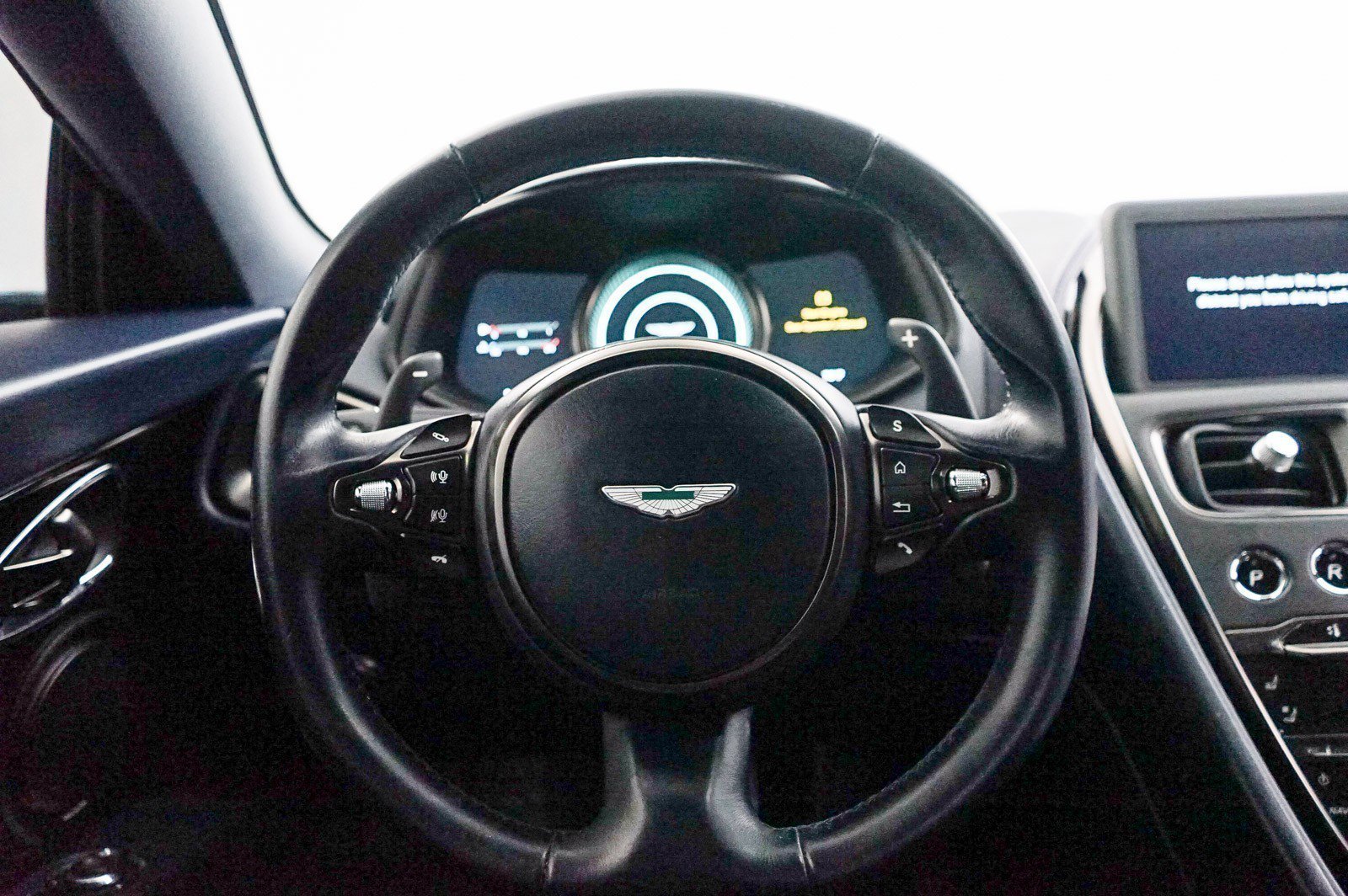 Used 2017 Aston Martin DB11 V12 image 18