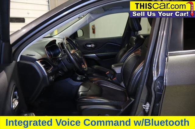 Used 2019 Jeep Cherokee Latitude Plus image 10