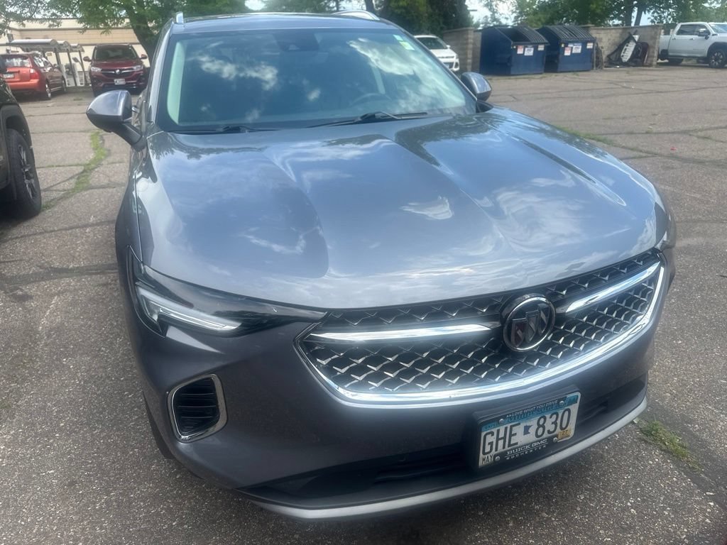 Used 2021 Buick Envision Avenir AWD/4WD image 16
