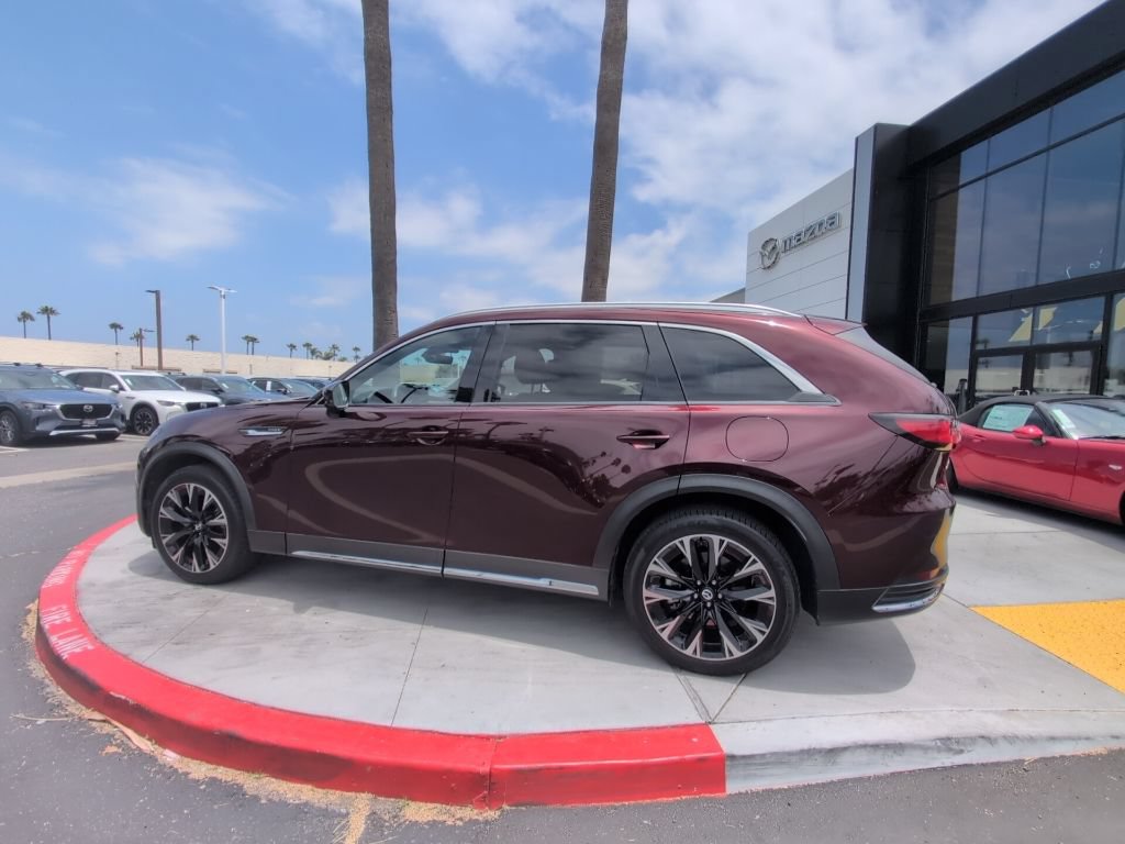Used 2024 MAZDA CX-90 Plug-In Hybrid w/ Premium Plus AWD/4WD image 9