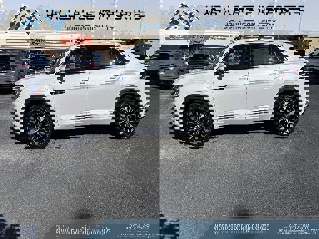 New 2026 Volkswagen Atlas Cross Sport SEL Premium R-Line video 3