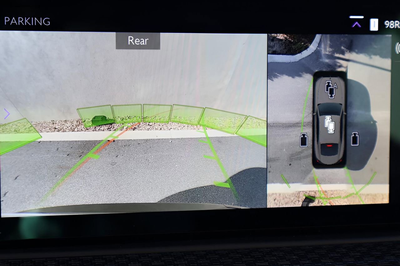 New 2026 Rolls-Royce Spectre Black Badge image 20