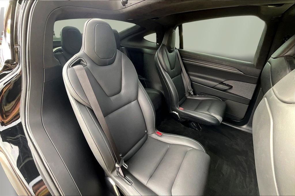 Used 2023 Tesla Model X Plaid image 24