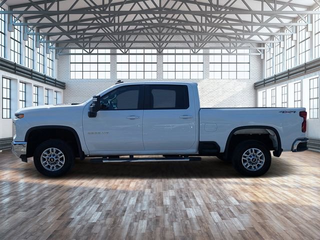 Used 2024 Chevrolet Silverado 2500 LT AWD/4WD image 7