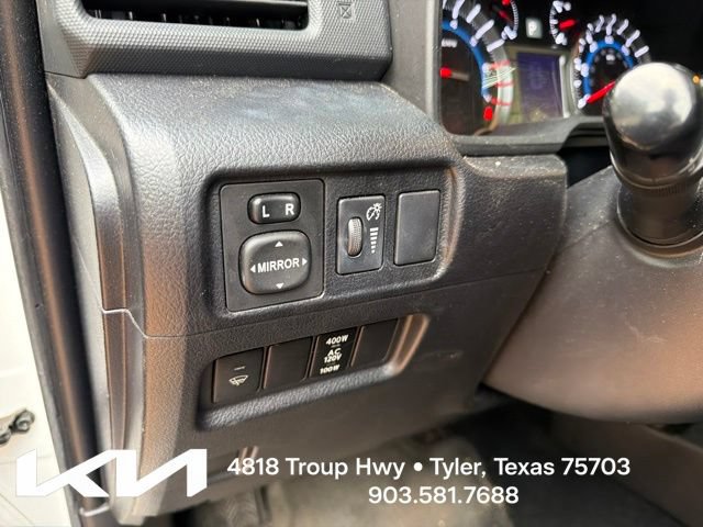 Used 2017 Toyota 4Runner TRD Off-Road Premium AWD/4WD image 15