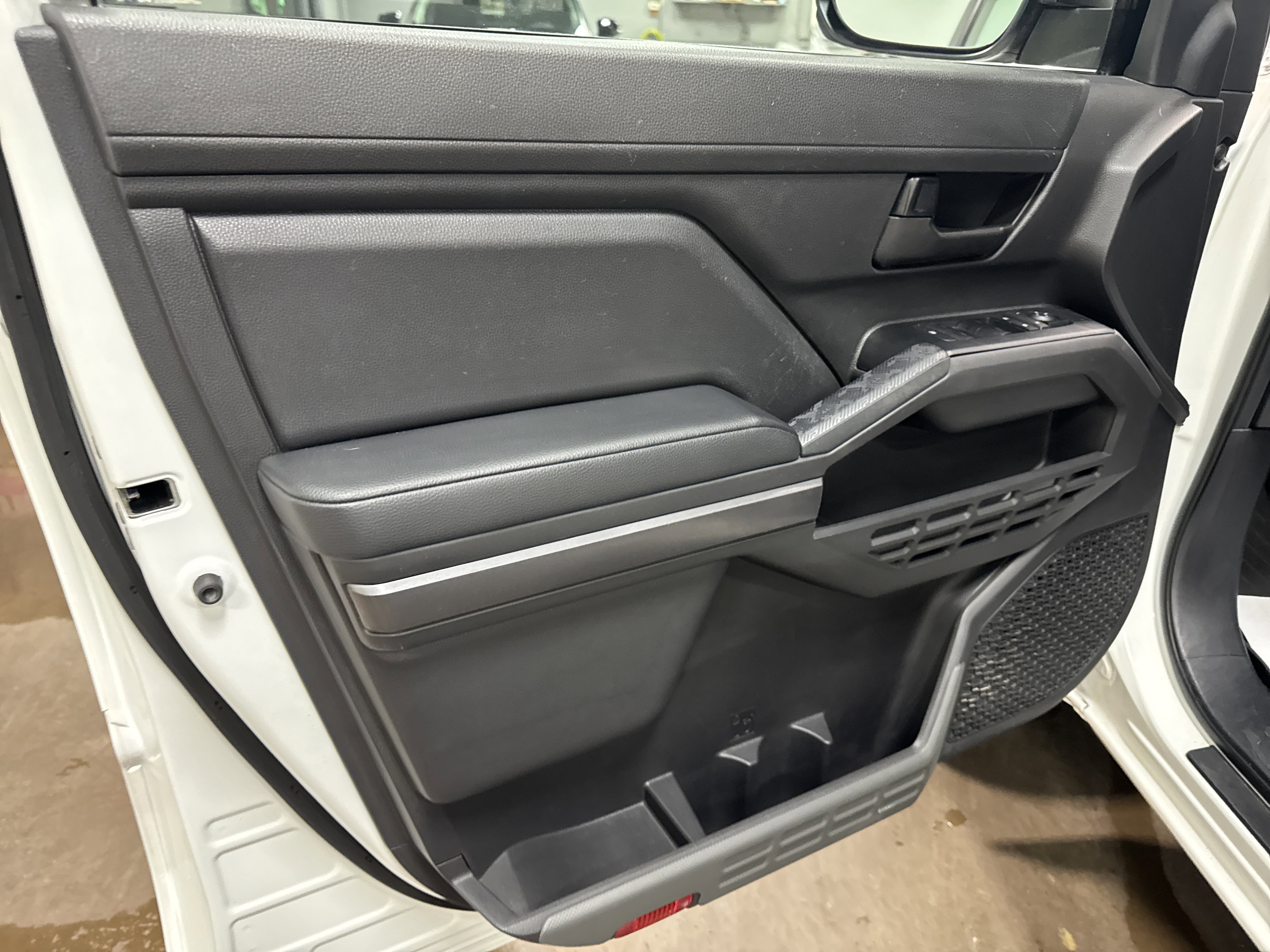 Used 2024 Toyota Tacoma SR5 image 15