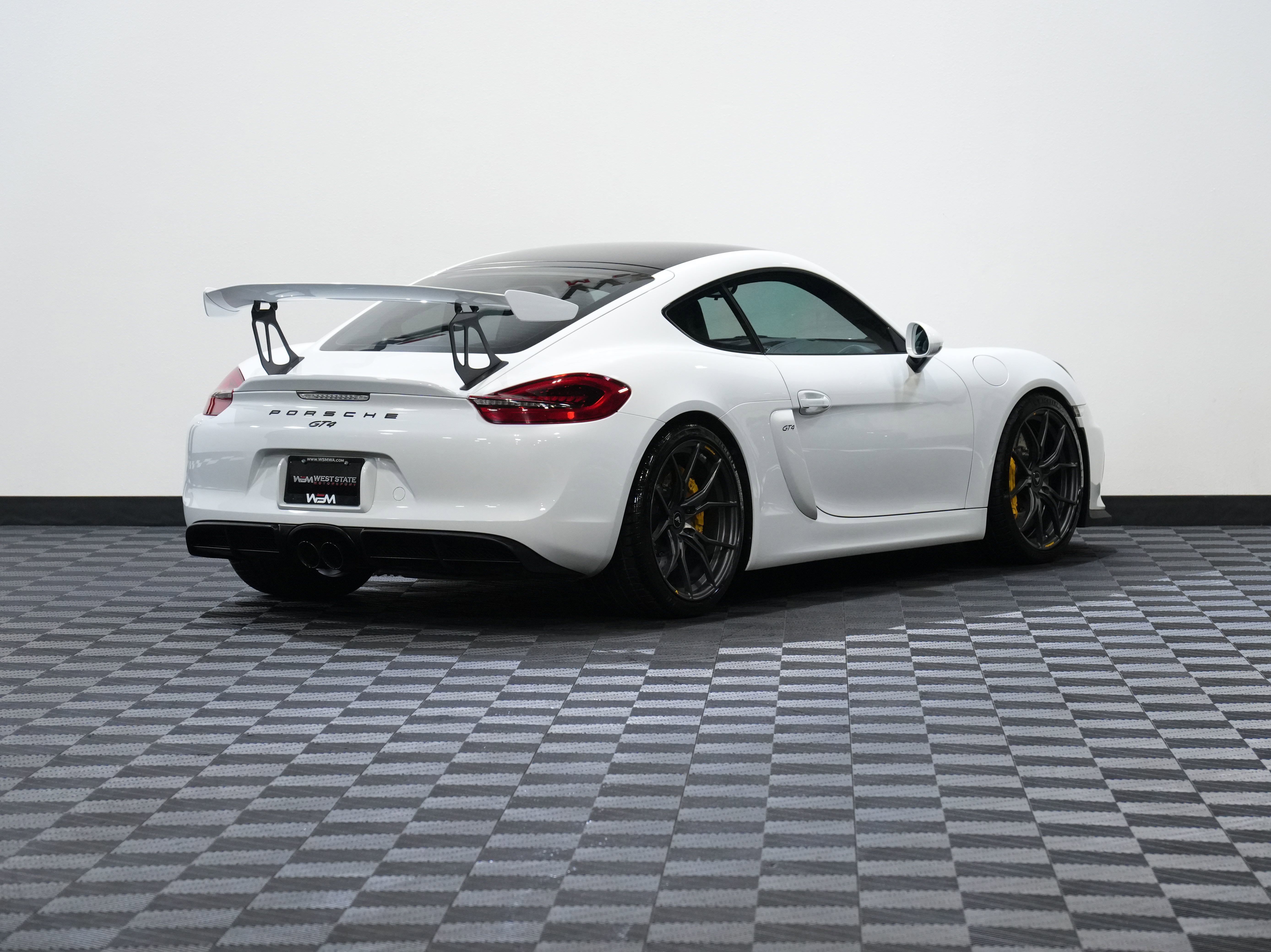 Used 2016 Porsche Cayman GT4 RWD image 6