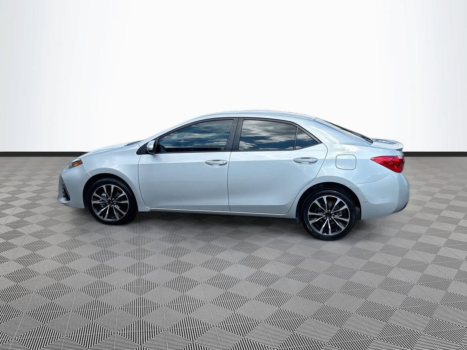 Used 2017 Toyota Corolla SE 50th Anniversary FWD image 8