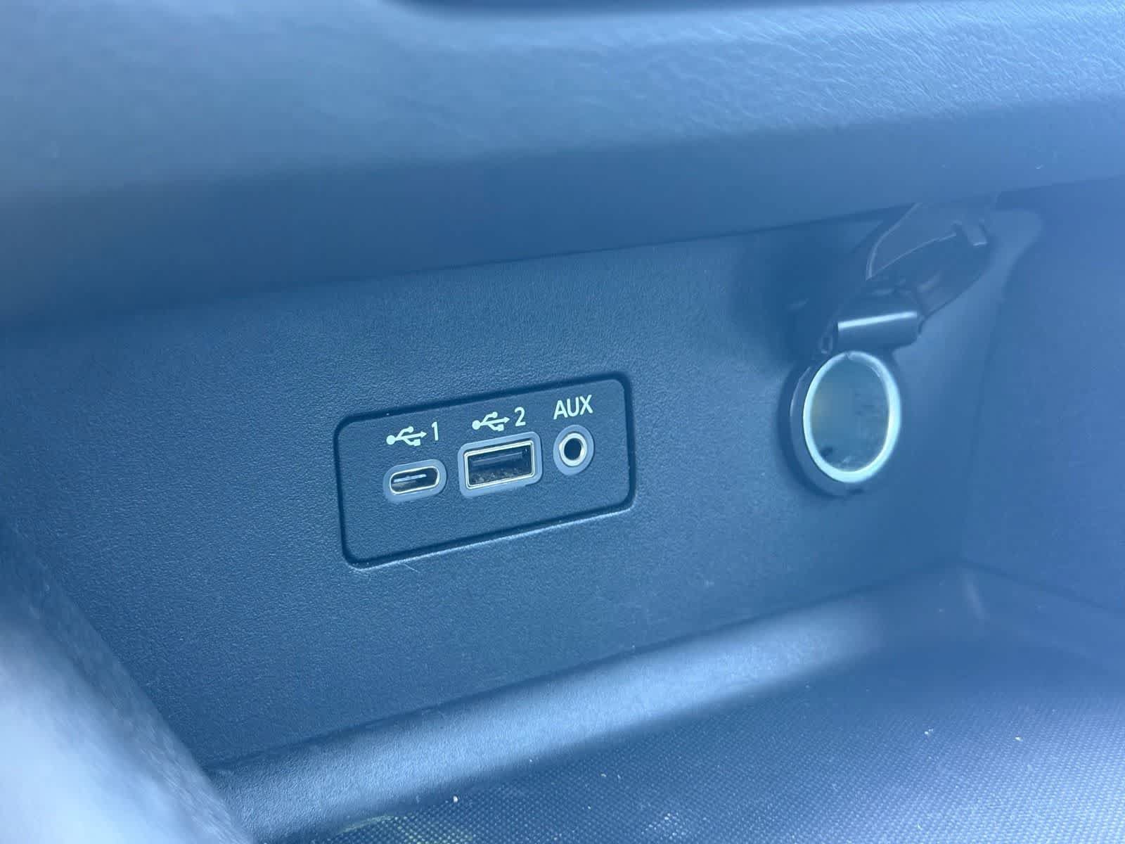 Certified 2019 Nissan Altima 2.0 Platinum FWD image 12