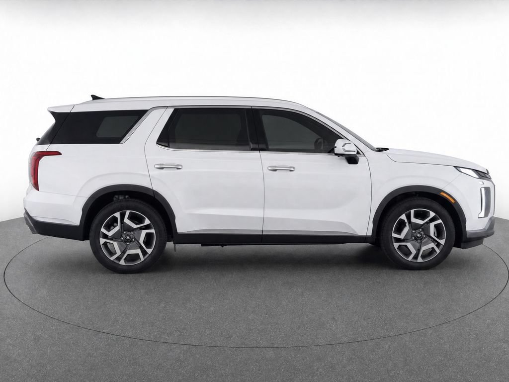 Used 2025 Hyundai Palisade Limited AWD/4WD image 10