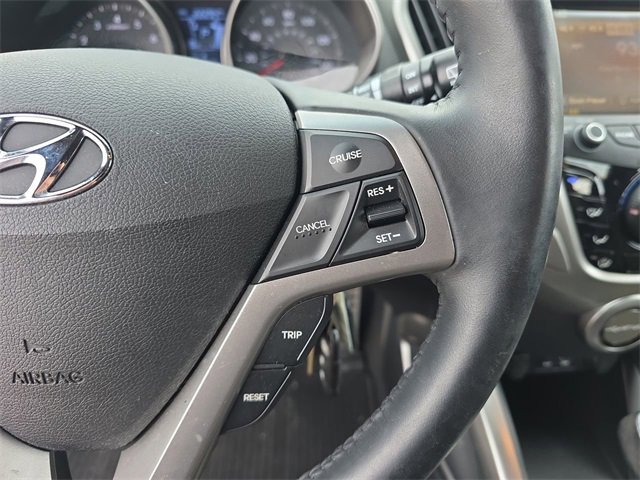 Used 2016 Hyundai Veloster w/ Option Group 02 image 25