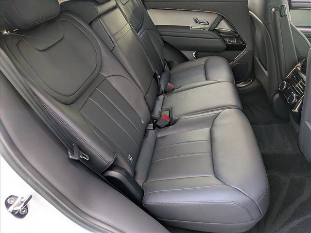 Used 2025 Land Rover Range Rover Sport Dynamic SE AWD/4WD image 21