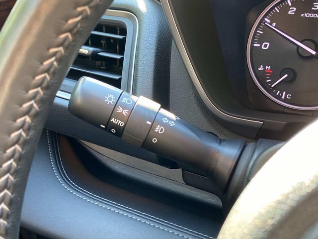 Used 2023 Subaru Ascent Touring AWD/4WD image 23