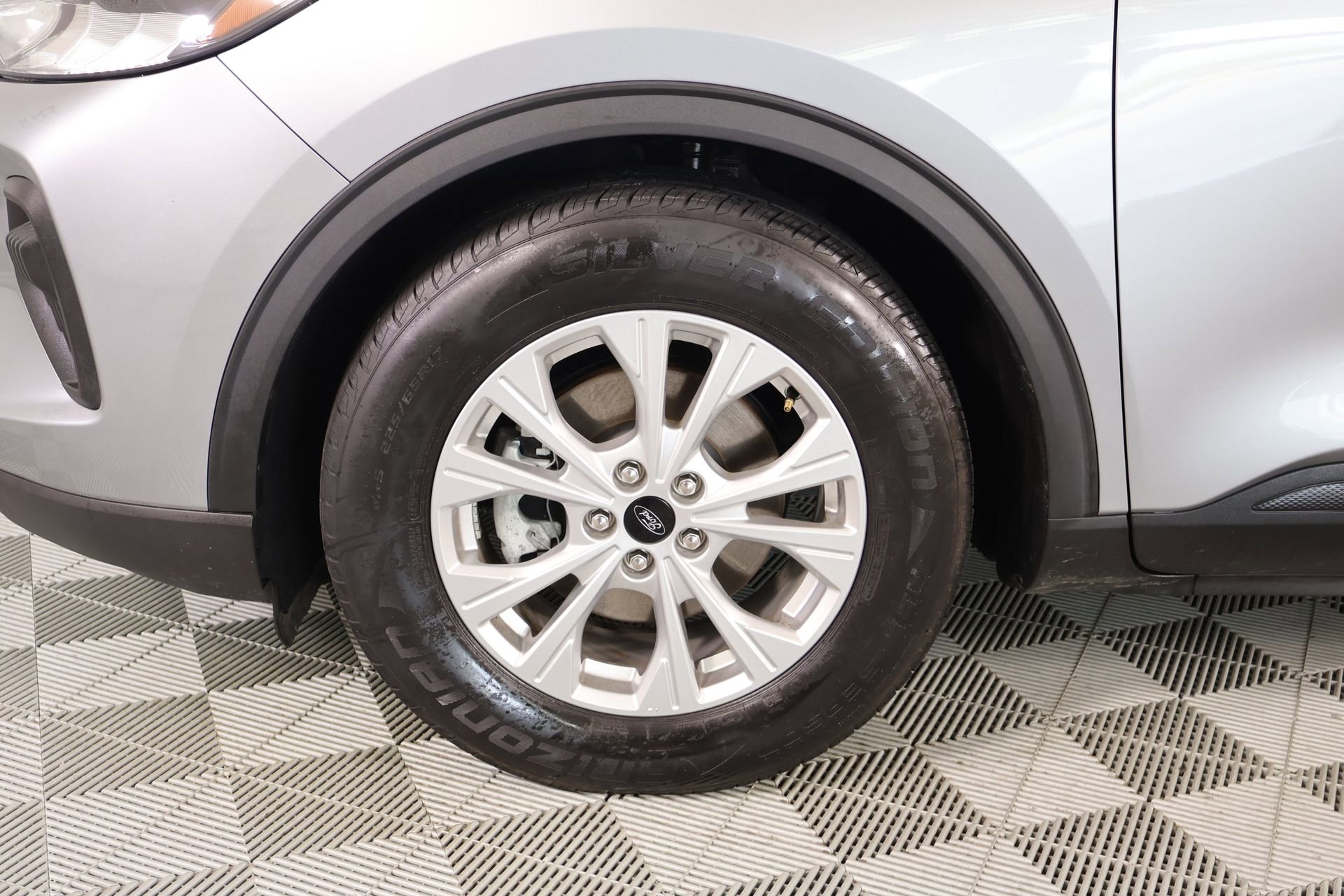 Used 2023 Ford Escape Active w/ Cold Weather Package image 17