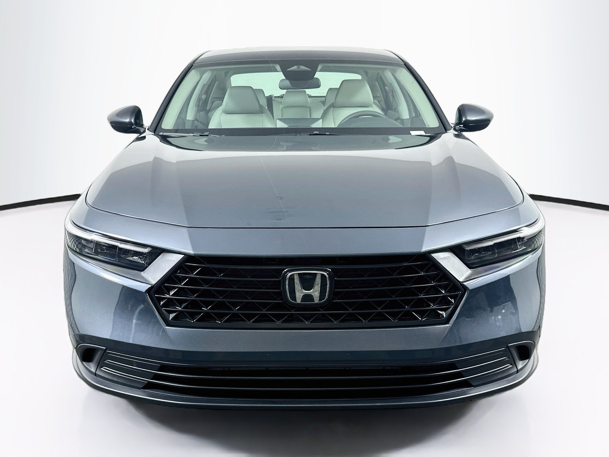 Used 2025 Honda Accord LX image 2