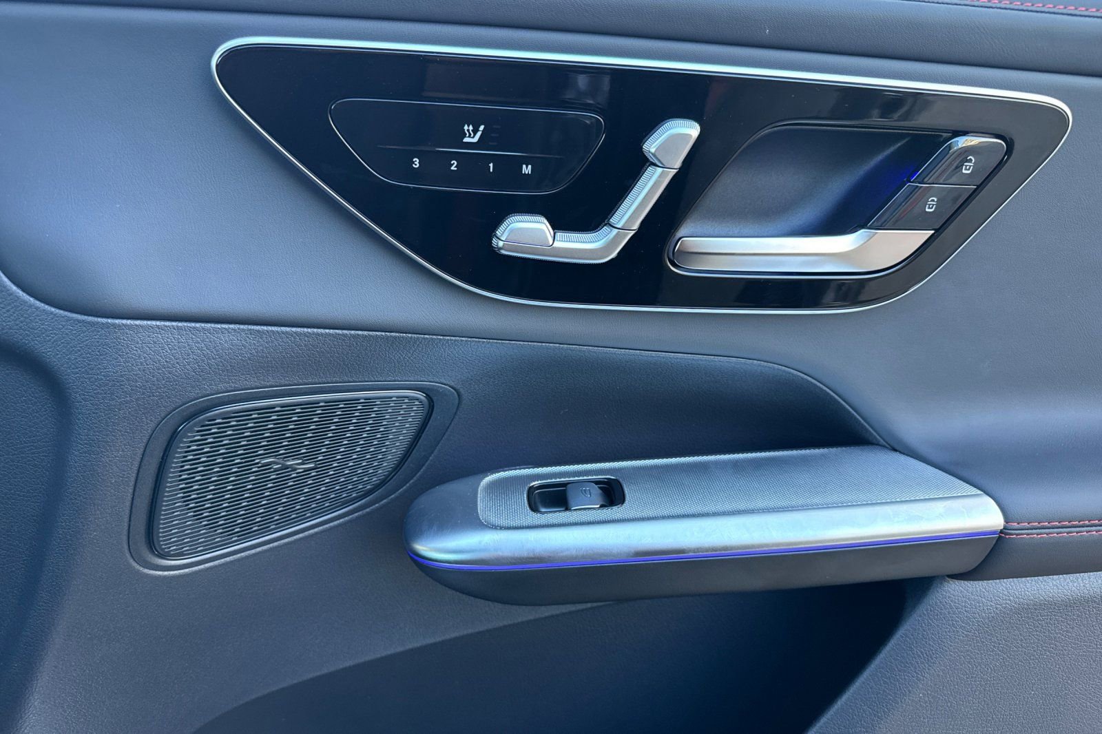 New 2026 Mercedes-Benz GLC 43 AMG 4MATIC Coupe image 20