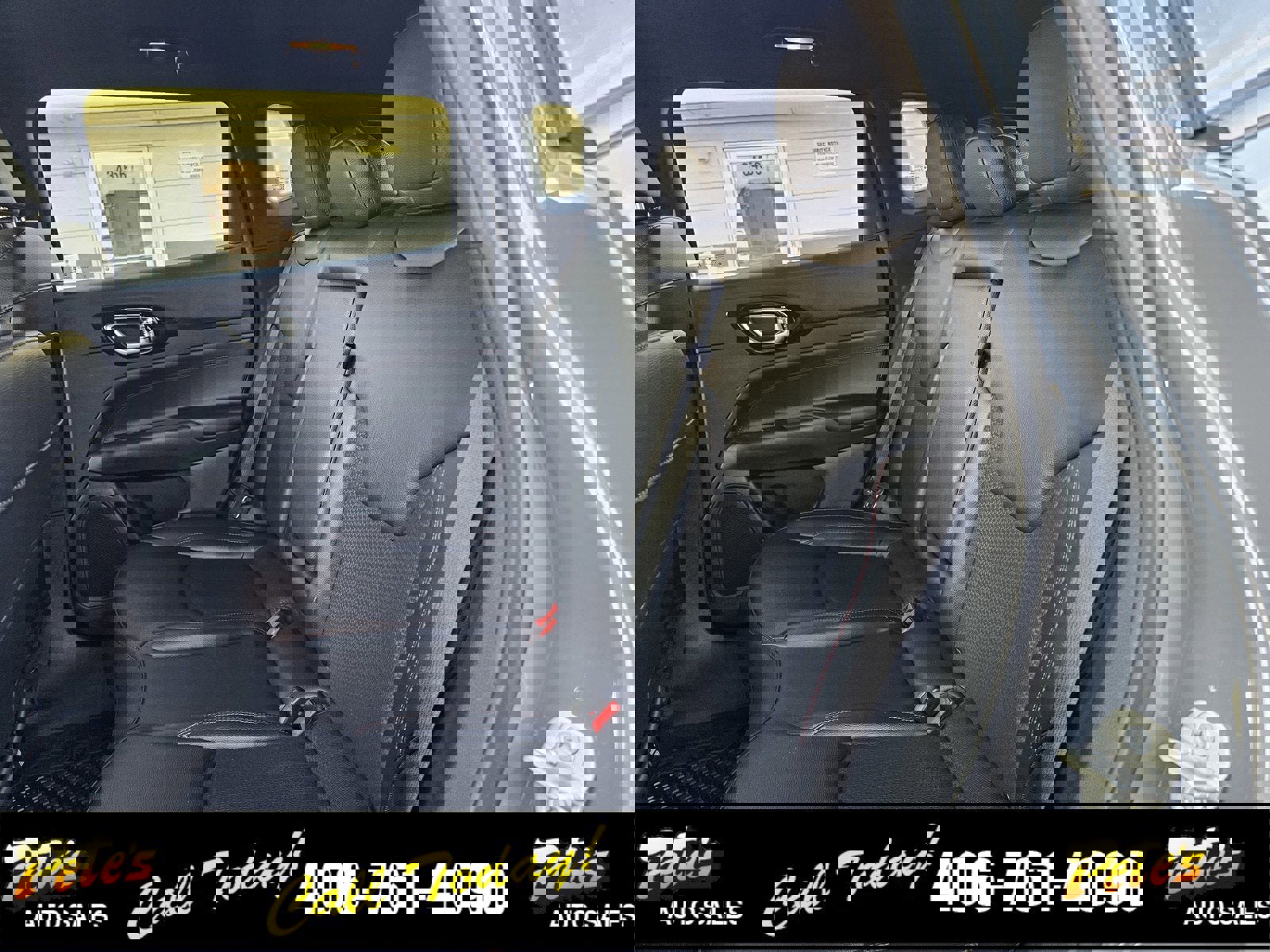 Used 2023 Jeep Compass Trailhawk image 13