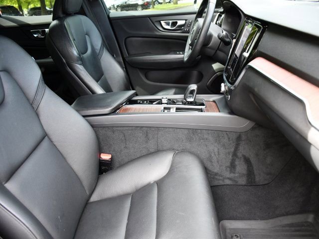 Used 2023 Volvo S60 B5 Plus w/ Climate Package AWD/4WD image 28