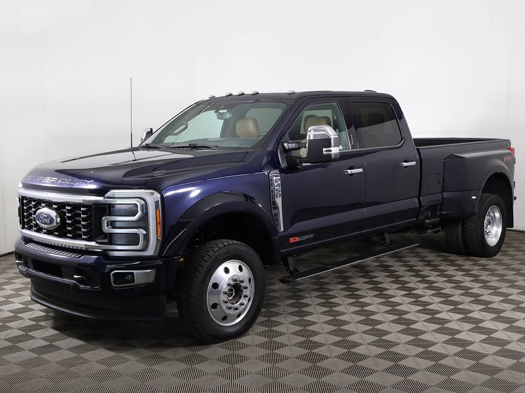 Used 2023 Ford F450 Platinum w/ FX4 Off-Road Package AWD/4WD image 14