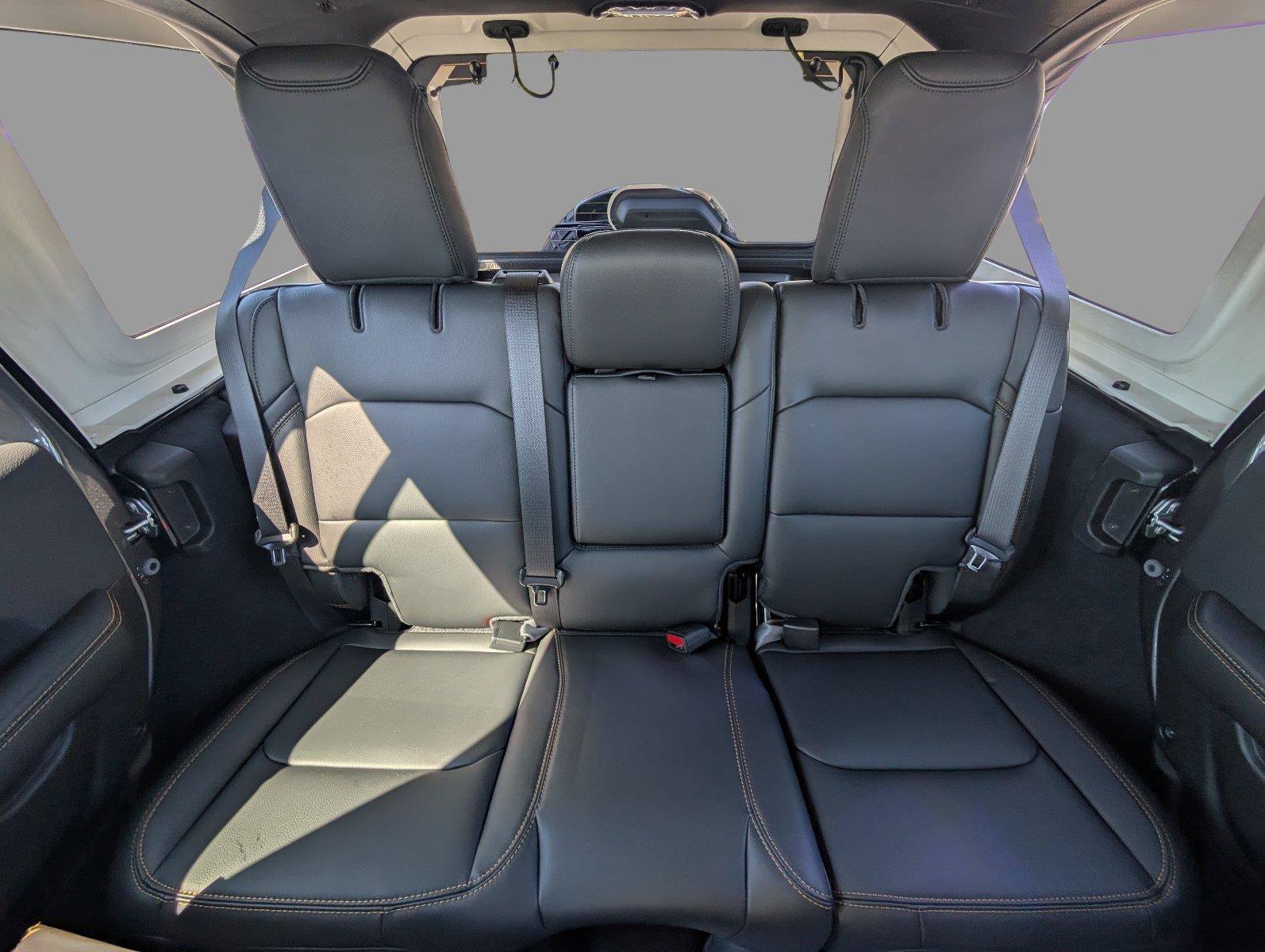 New 2027 Jeep Wrangler Unlimited Sahara AWD/4WD image 31