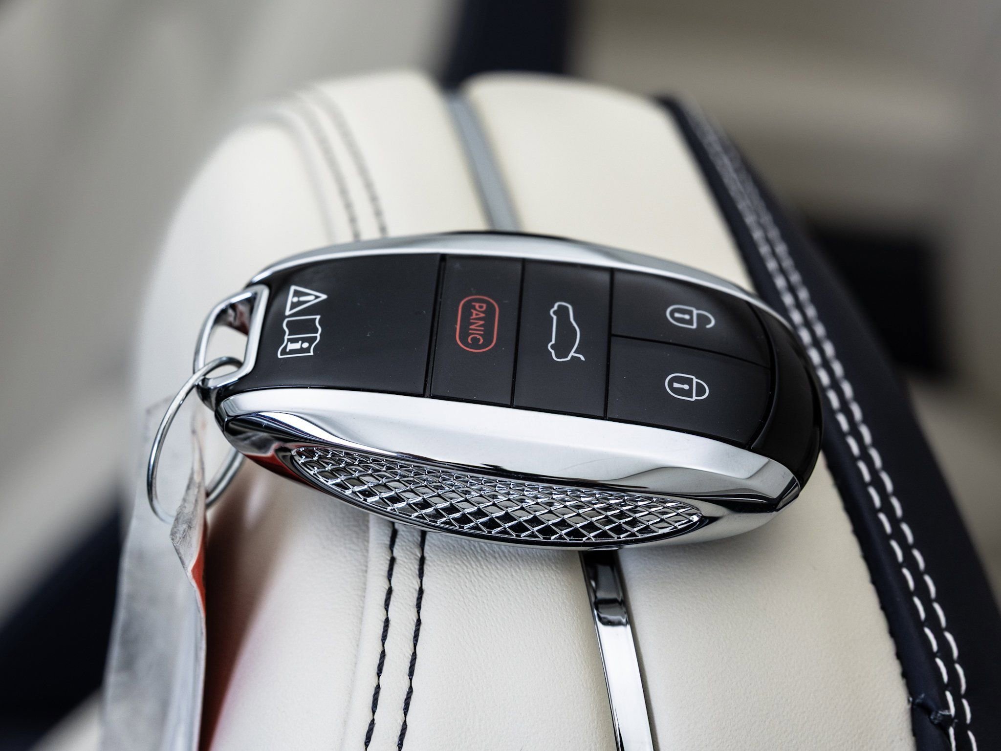 Used 2024 Bentley Continental GT image 29