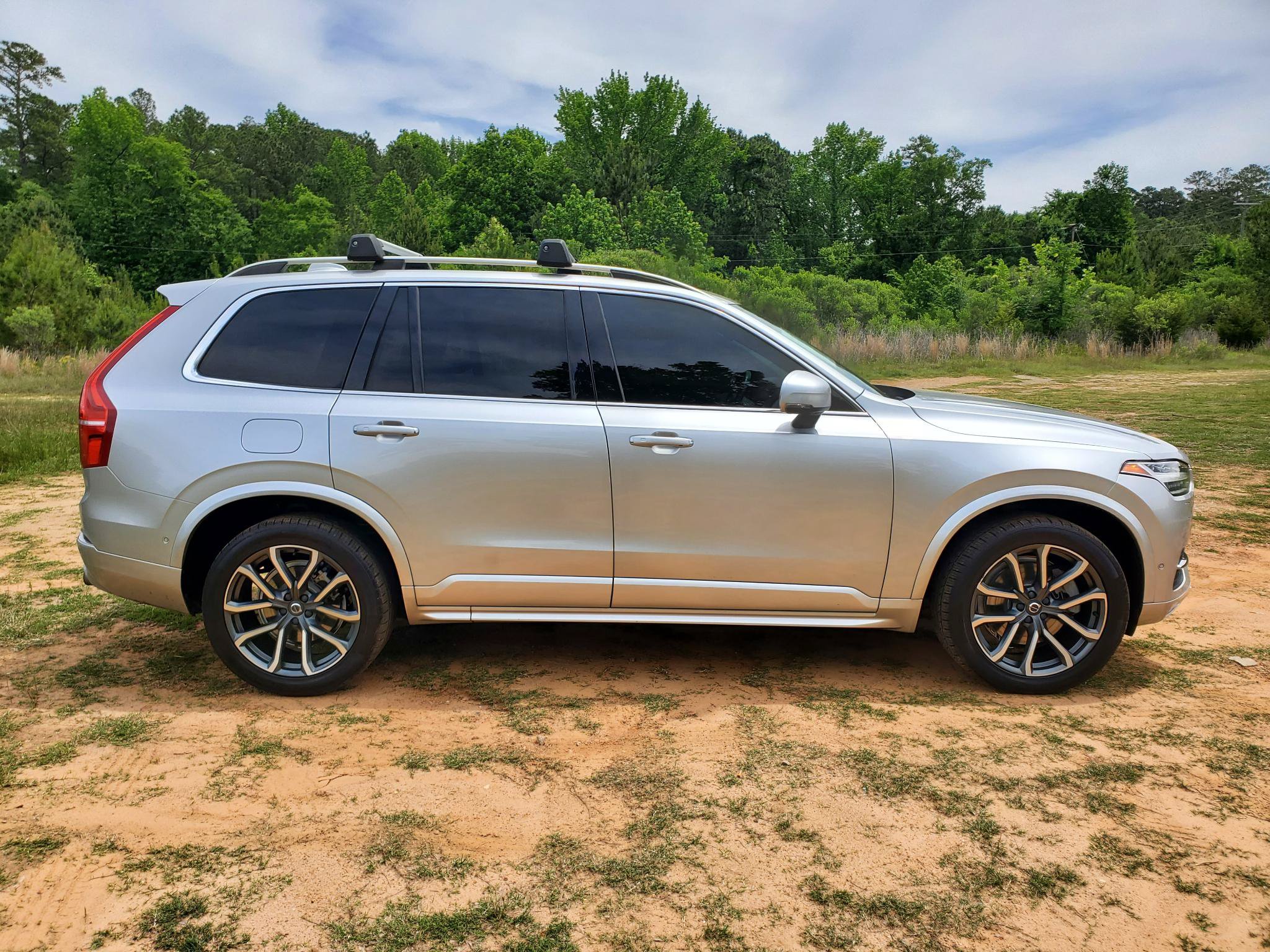 Used 2019 Volvo XC90 T5 Momentum w/ Advanced Package FWD image 18