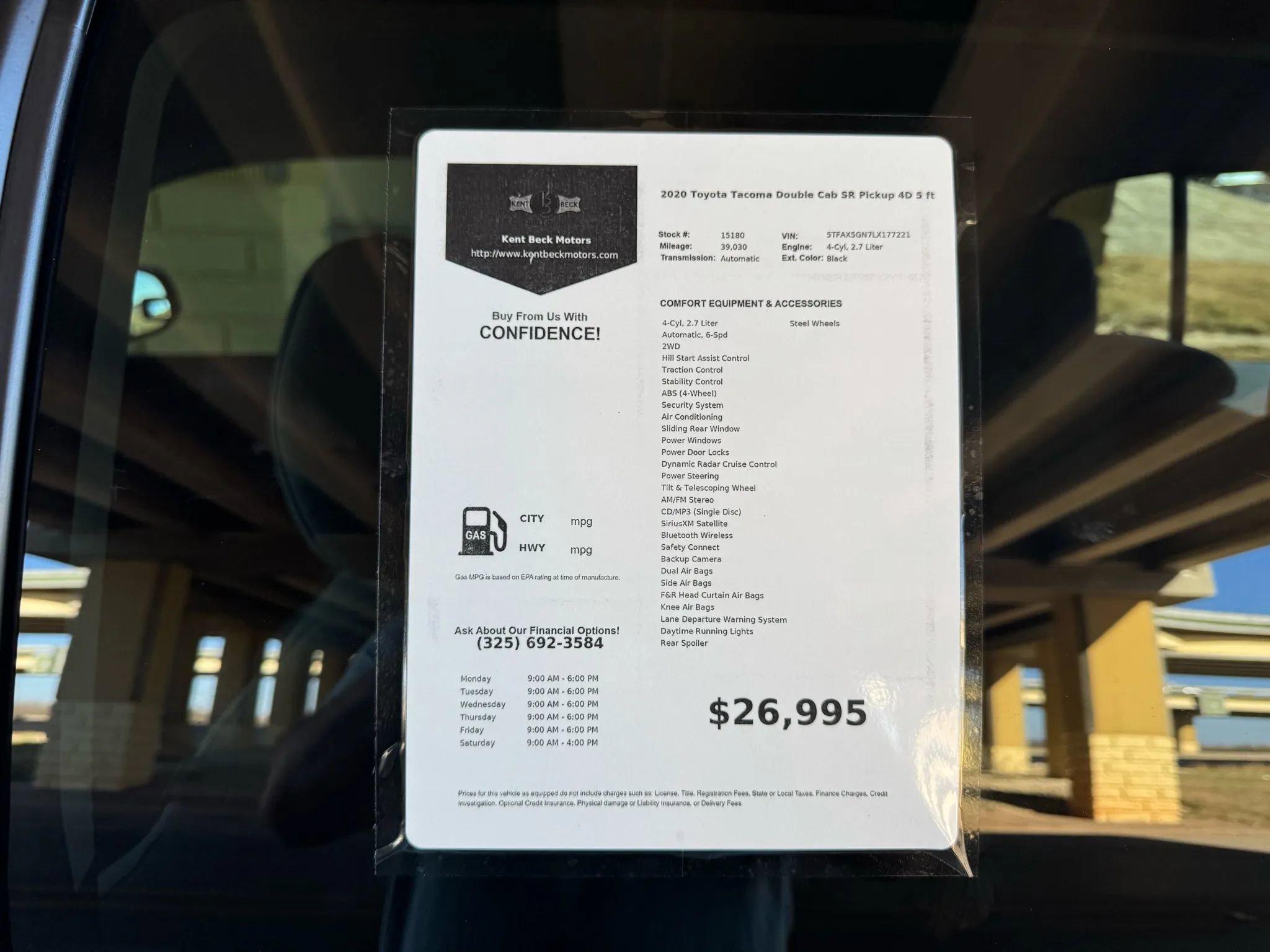 Used 2020 Toyota Tacoma SR image 31