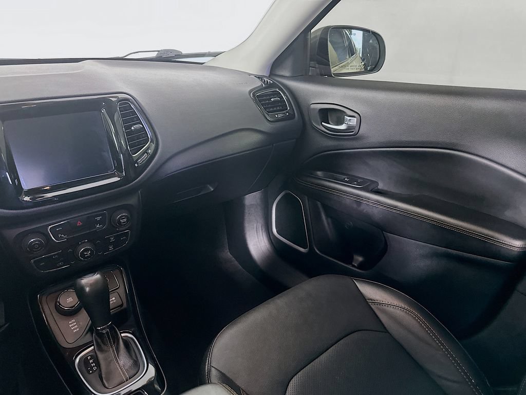 Certified 2021 Jeep Compass Limited AWD/4WD image 33