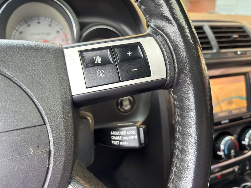 Used 2009 Dodge Challenger SRT8 w/ SRT Option Group II RWD image 26