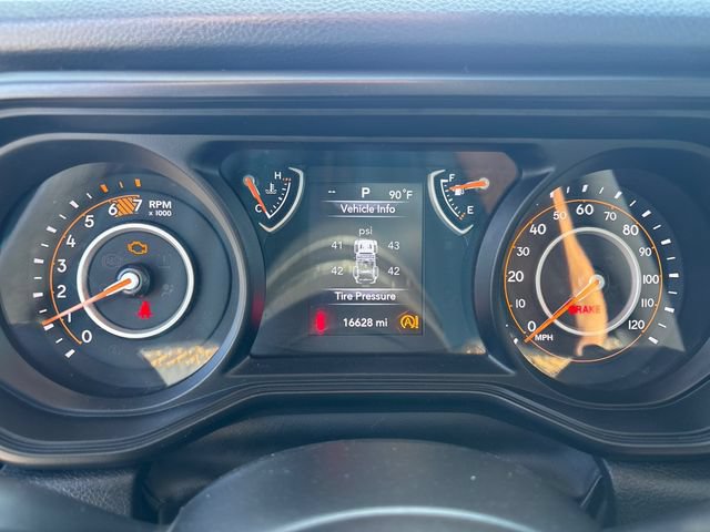 Used 2024 Jeep Wrangler Sport AWD/4WD image 8