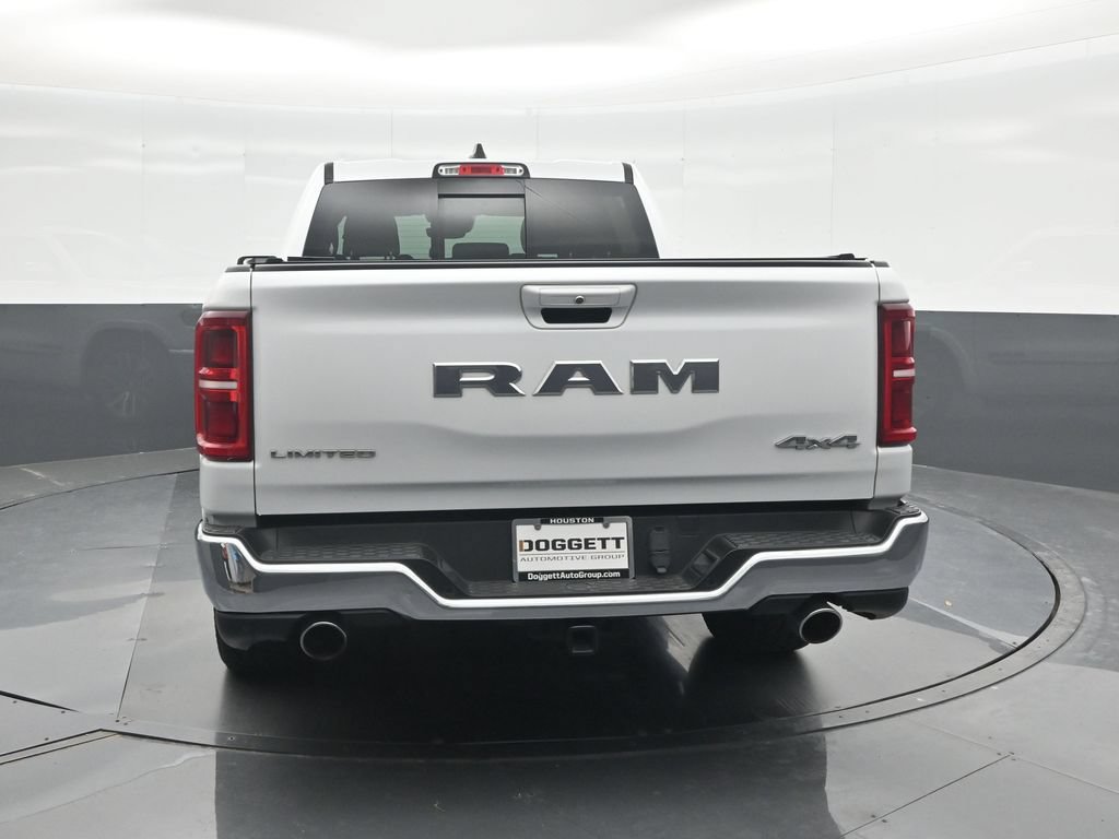 Used 2025 RAM 1500 Limited AWD/4WD image 17
