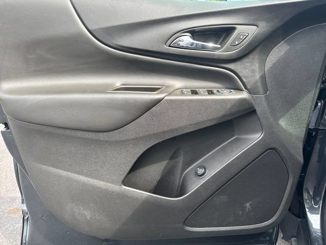 Used 2023 Chevrolet Equinox LT AWD/4WD image 10