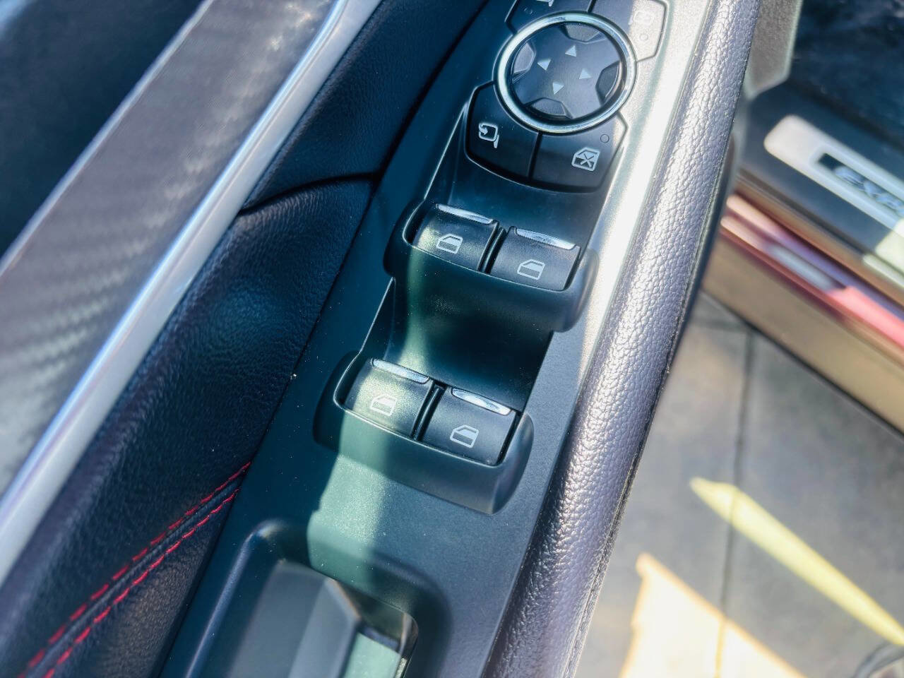 Used 2018 Ford Explorer Sport w/ Equipment Group 401A image 34