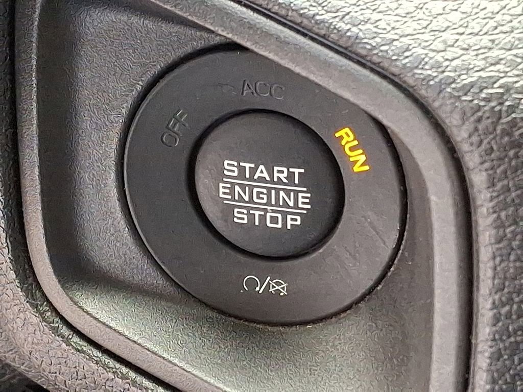 Used 2024 Jeep Wrangler Unlimited w/ Convenience Group image 23