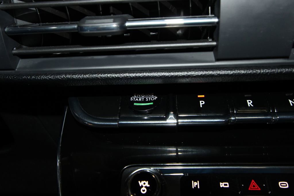 Used 2024 Lincoln Corsair Grand Touring w/ Equipment Group 301A image 13