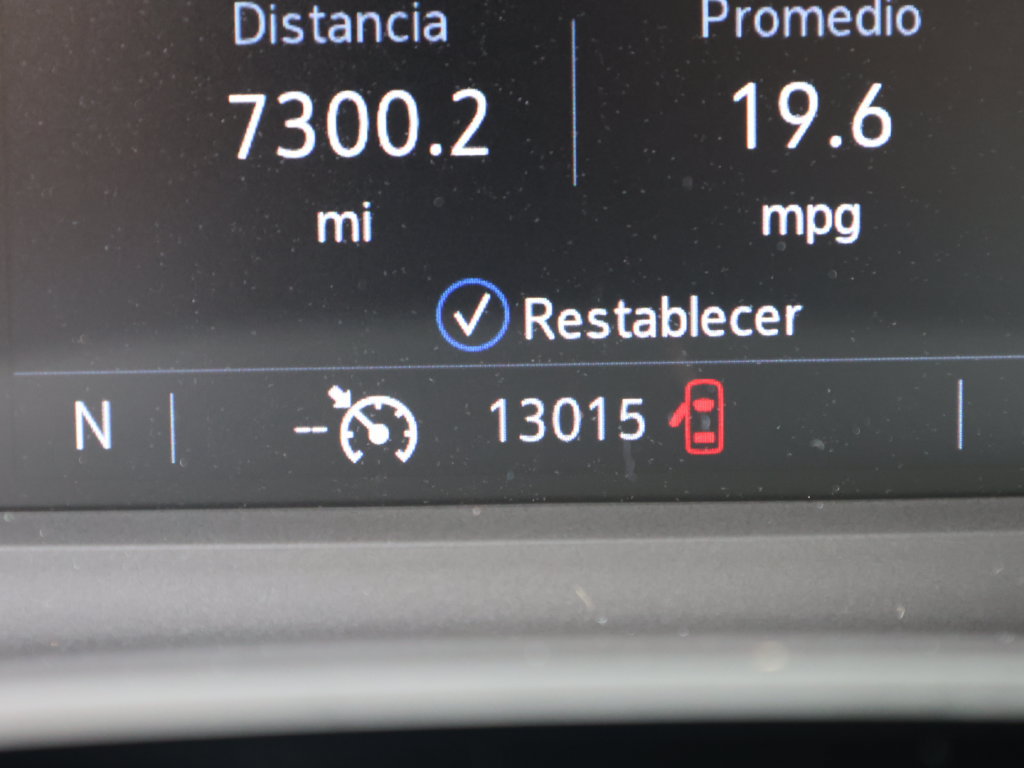 Used 2025 Cadillac XT6 Luxury FWD image 44