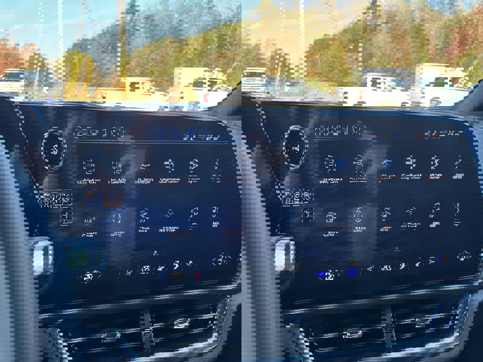 New 2026 Chevrolet Equinox EV LT image 19