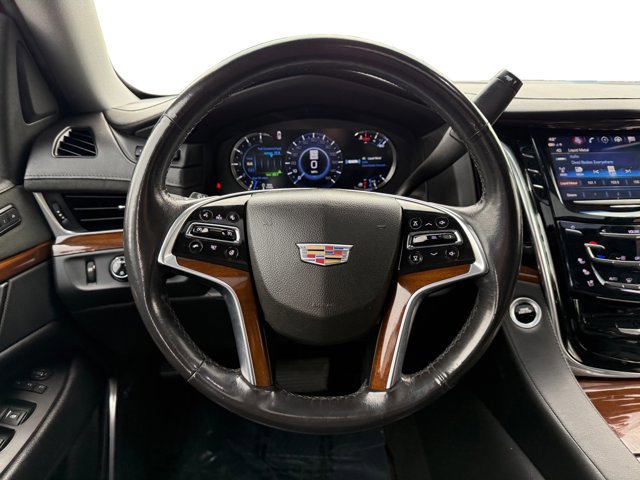 Used 2020 Cadillac Escalade Luxury image 14
