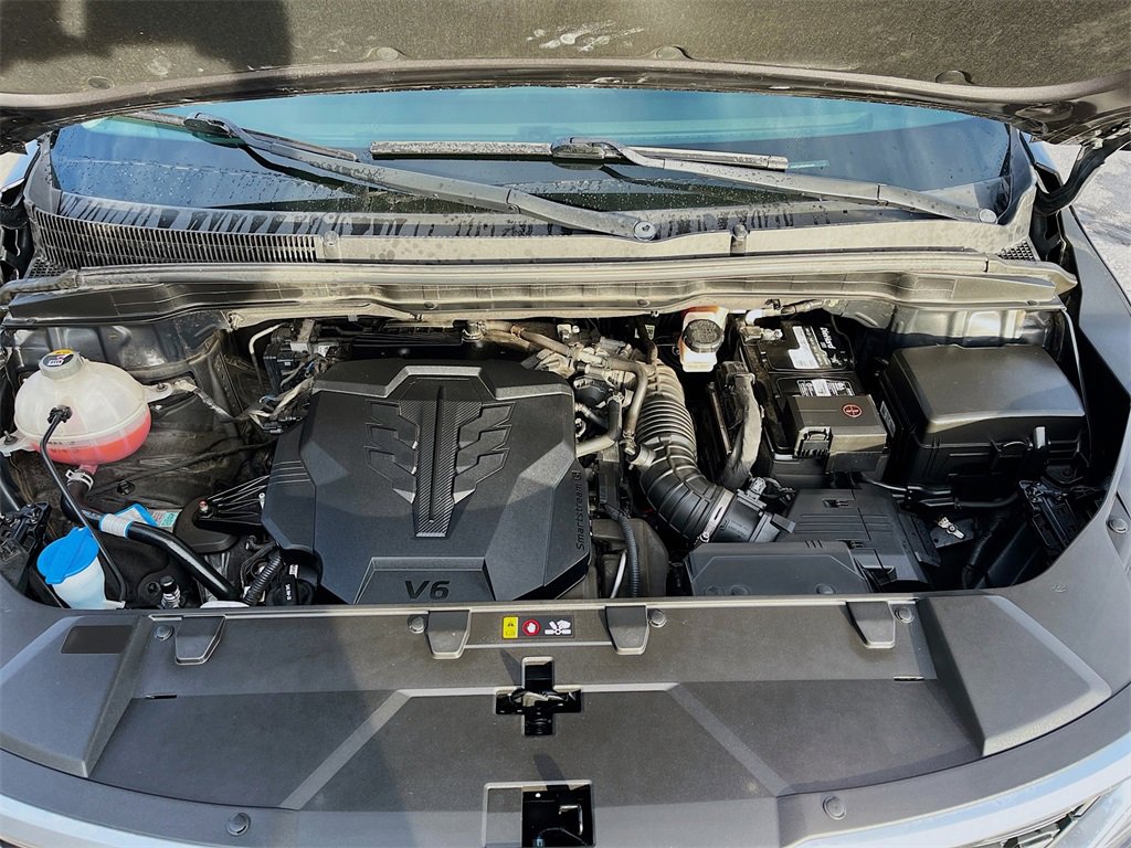 Used 2022 Kia Carnival SX Prestige image 34