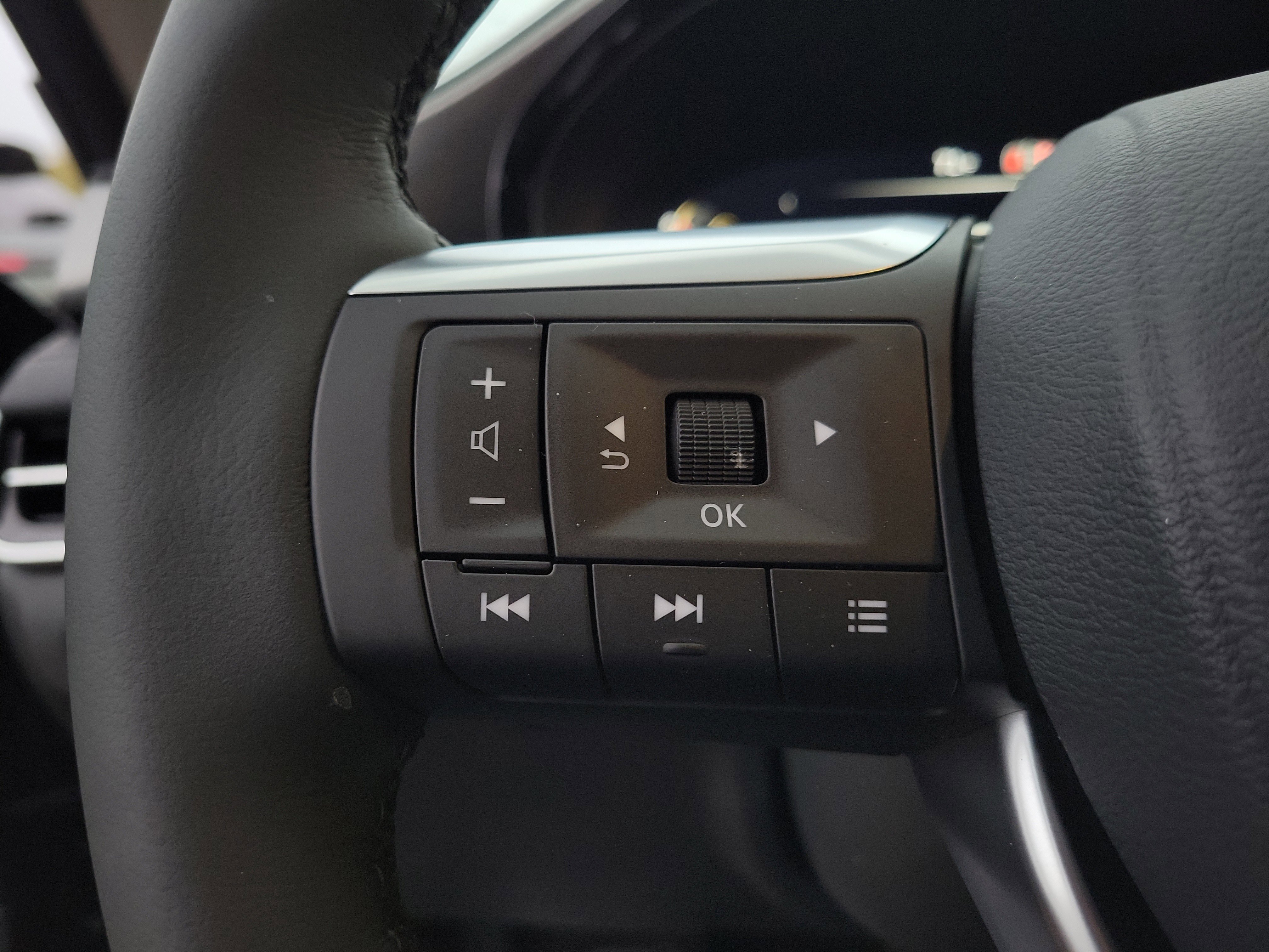 New 2026 INFINITI QX60 Pure image 14