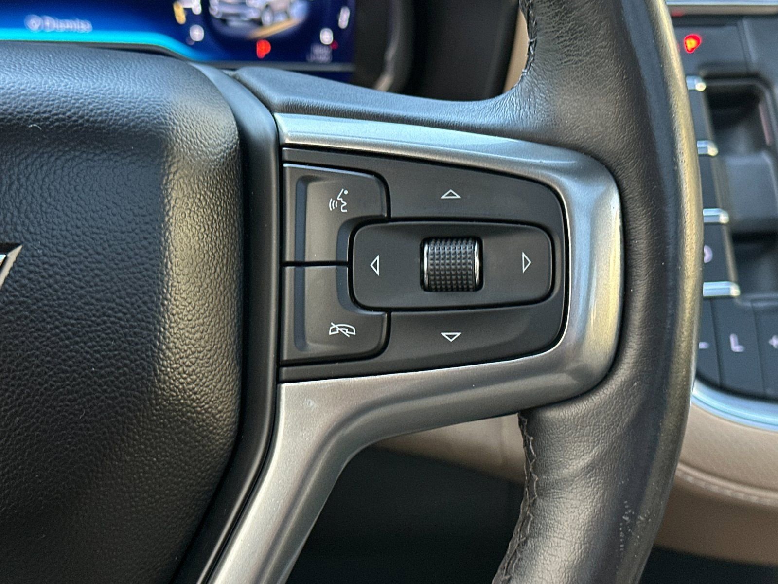 Used 2022 Chevrolet Tahoe Premier image 30