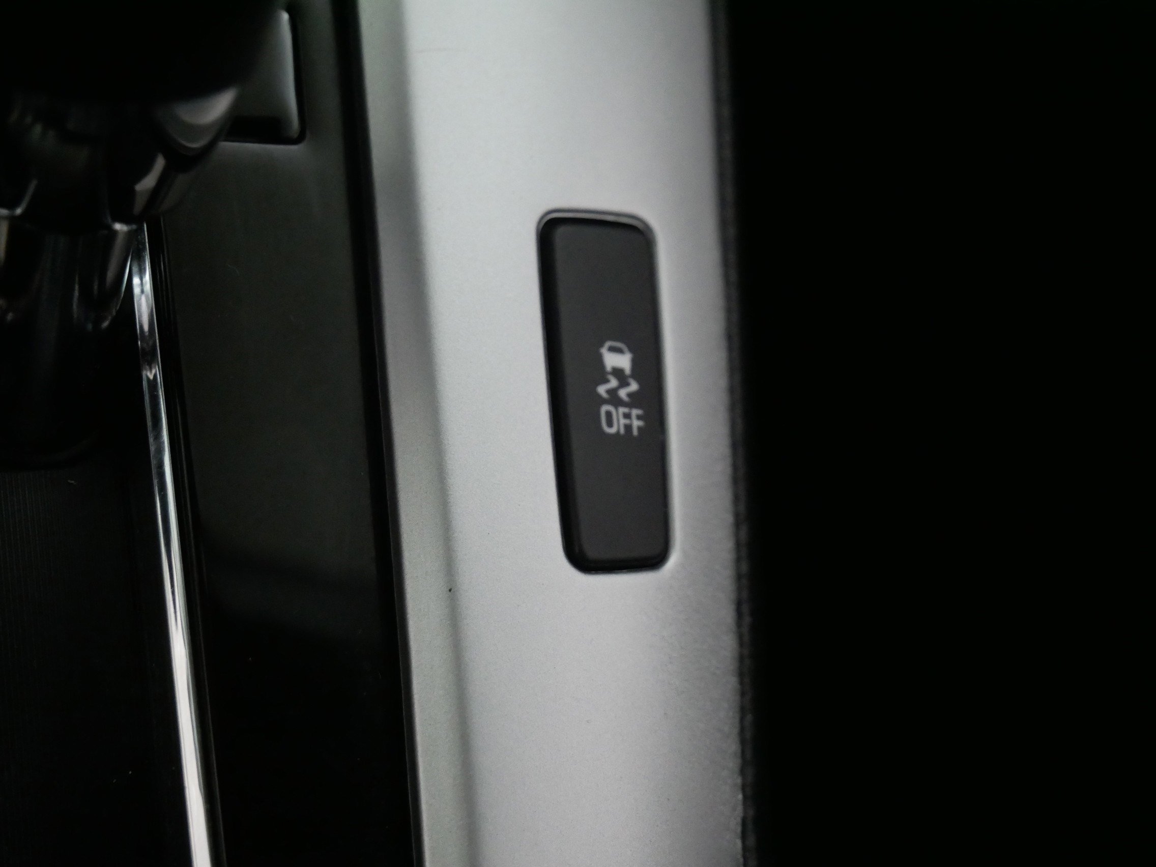 Used 2015 Chevrolet Cruze LT image 29