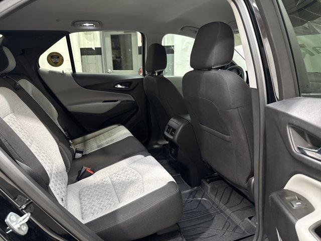 Used 2023 Chevrolet Equinox LS w/ LS Convenience Package FWD image 27