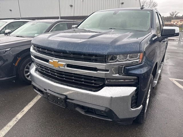 Used 2021 Chevrolet Silverado 1500 LT w/ Bed Protection Package image 2