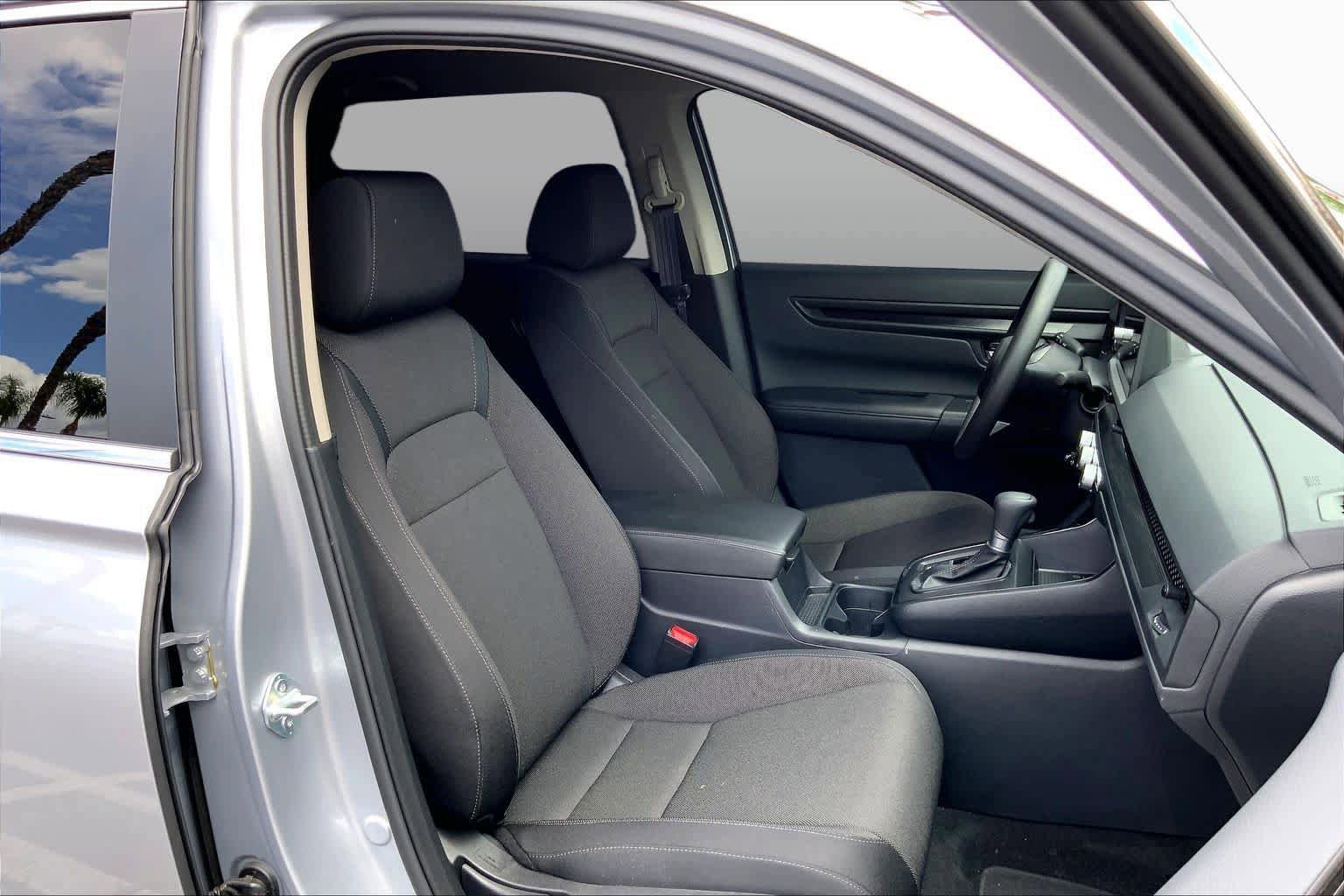 Used 2026 Honda CR-V LX image 8