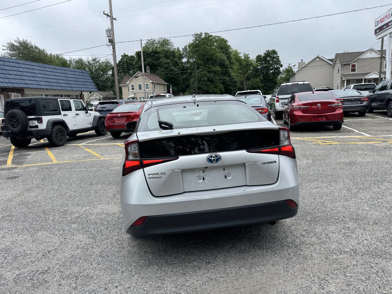 Used 2019 Toyota Prius LE AWD/4WD image 18